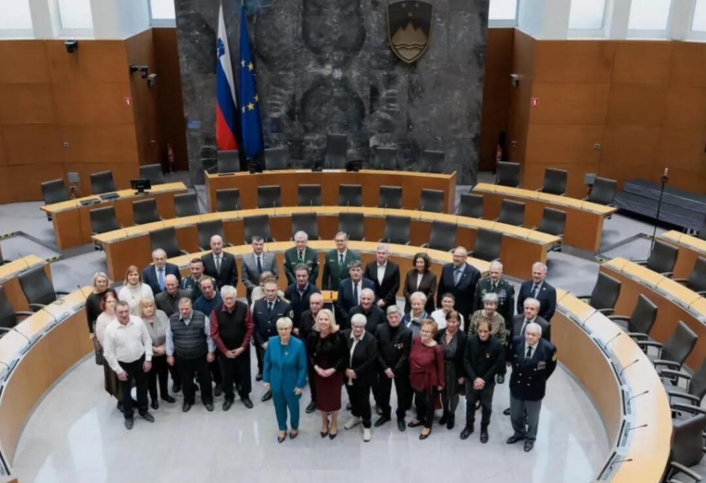 Sprejem za ranjene in svojce padlih v vojni leta 1991